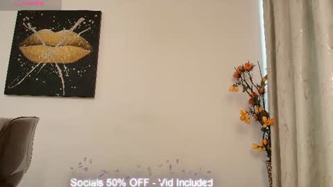 belle_kim online show from August 5, 9:29 am