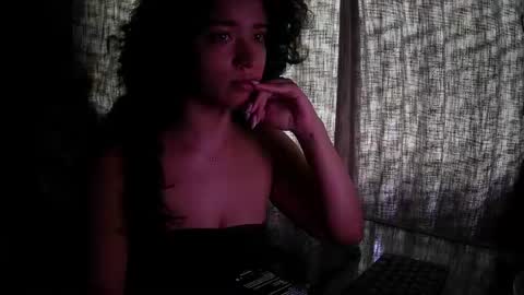belle online show from August 8, 7:03 pm