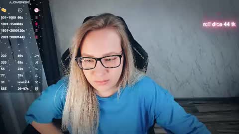 Your Annabelle Wolf  online show from August 3, 6:15 pm