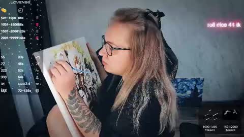 Your Annabelle Wolf  online show from August 8, 3:17 am