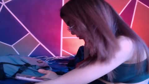 bellota bunny online show from March 25, 7:53 pm