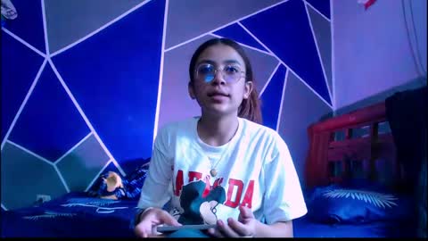 bellota bunny online show from April 29, 7:27 pm