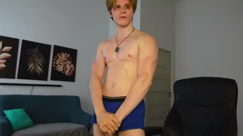 BEN KANE online show from August 15, 3:38 pm
