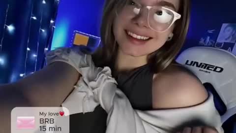 MARK  SOFIEKENDALL  NATHAN online show from July 5, 9:40 pm