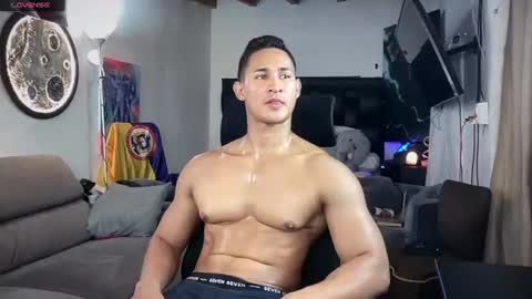 benjamincooperk online show from July 25, 1:04 pm
