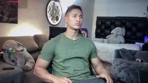 benjamincooperk online show from July 27, 8:20 am