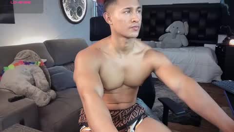 benjamincooperk online show from July 29, 6:42 am