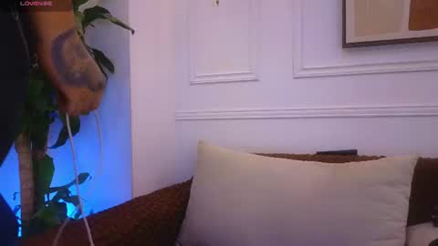 bennett_alejoo online show from August 4, 11:02 pm