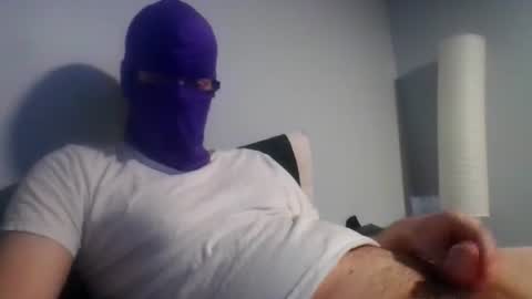 bennybueno online show from June 13, 5:04 am