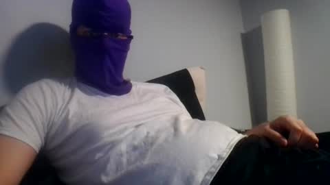 bennybueno online show from August 9, 3:40 am