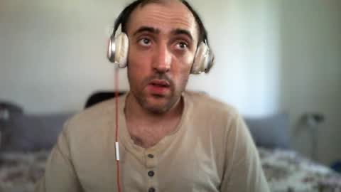 bentish online show from August 9, 2:51 pm