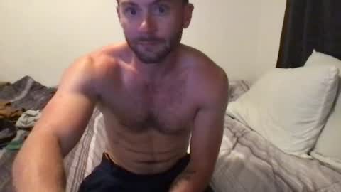 bentleysmooth online show from August 8, 4:45 am