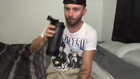 bentleysmooth online show from August 10, 9:16 pm