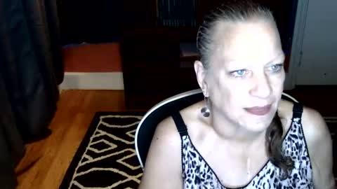 DeniseDavid online show from March 4, 2:47 pm