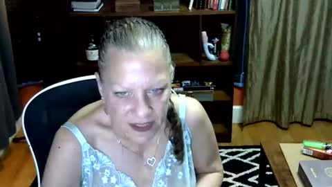 DeniseDavid online show from March 9, 8:16 pm