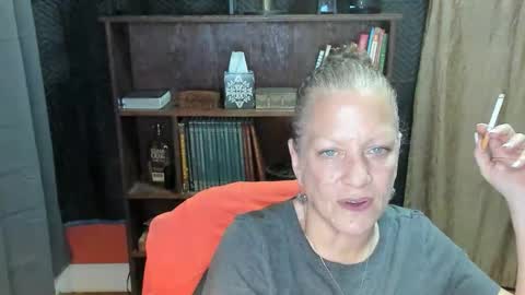 DeniseDavid online show from April 30, 3:20 am