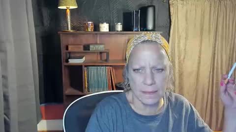 DeniseDavid online show from May 20, 2:12 am