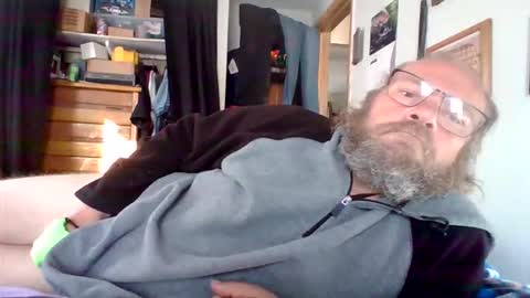 bergeeric1970 online show from April 28, 1:52 pm