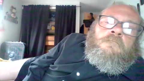 bergeeric1970 online show from May 31, 5:37 pm