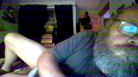 bergeeric1970 online show from June 13, 5:37 am