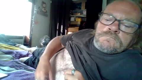 bergeeric1970 online show from August 11, 1:46 pm