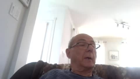 bernard1102 online show from July 15, 7:26 pm
