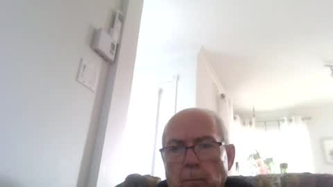 bernard1102 online show from July 24, 9:40 pm