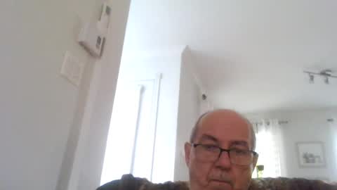 bernard1102 online show from July 27, 11:05 am