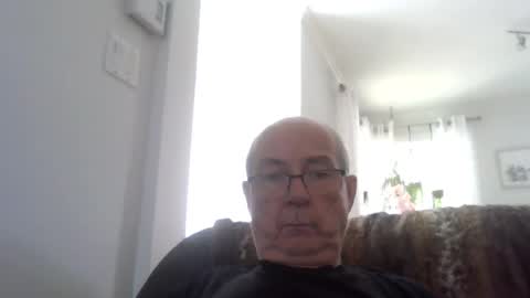 bernard1102 online show from July 27, 3:17 pm