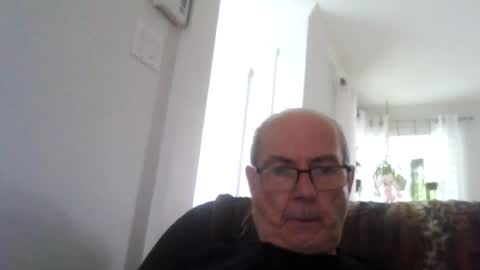 bernard1102 online show from July 29, 4:58 pm