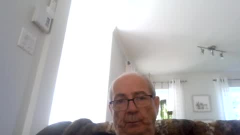 bernard1102 online show from August 5, 1:53 pm