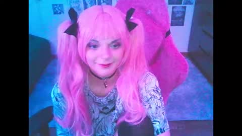 BerrieKitten online show from July 5, 10:57 pm