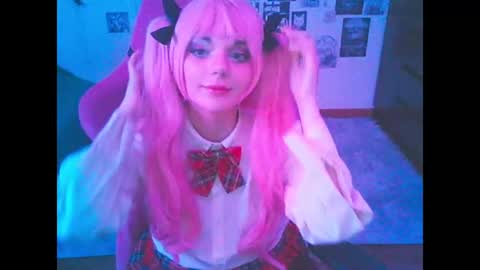 BerrieKitten online show from July 17, 11:16 pm