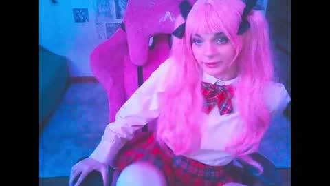 BerrieKitten online show from July 18, 12:22 am