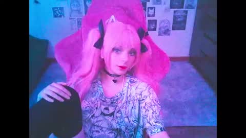 BerrieKitten online show from July 20, 10:24 pm