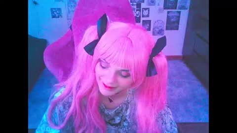 BerrieKitten online show from July 20, 11:30 pm