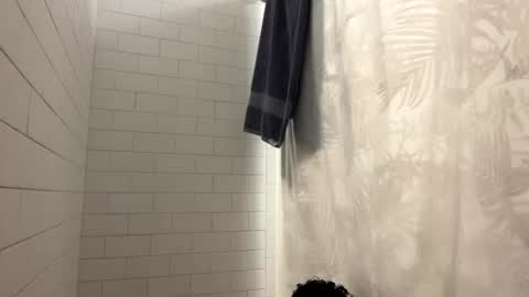berriess_ online show from July 17, 9:42 am