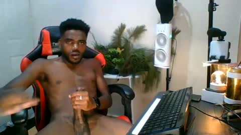 Suamys online show from August 2, 7:04 am