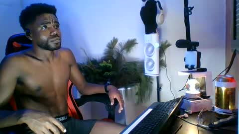 Suamys online show from August 2, 5:53 pm