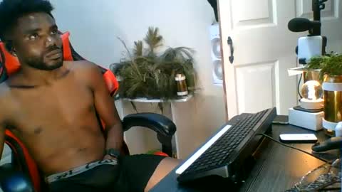 Suamys online show from August 8, 7:41 am