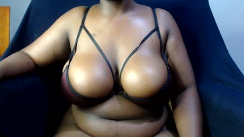 berrycany online show from August 15, 12:42 pm