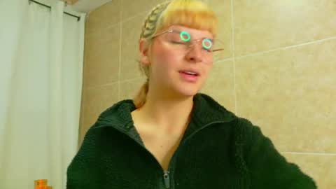 berserker_avi online show from February 21, 9:29 am