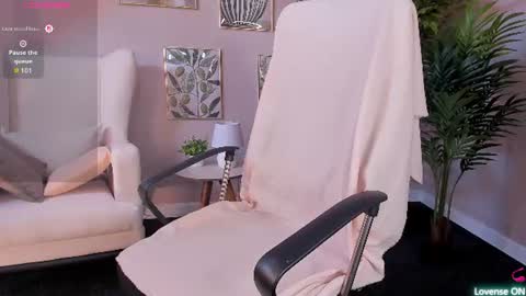 Berta  online show from August 5, 5:05 am