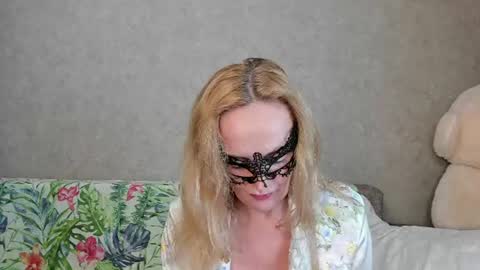 best__angelica online show from August 11, 11:45 am