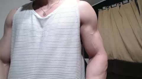 bestmuscle online show from August 15, 11:41 pm