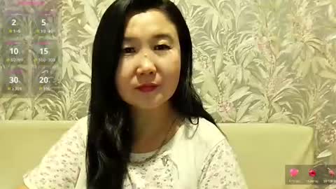 Bet Lu online show from July 24, 12:30 pm