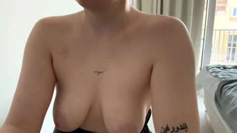 bethanykiss online show from August 2, 10:44 am