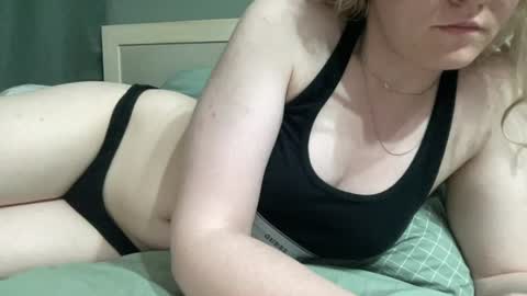 betteketty online show from June 14, 5:21 pm
