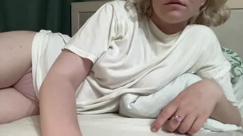 betteketty online show from July 16, 12:17 pm