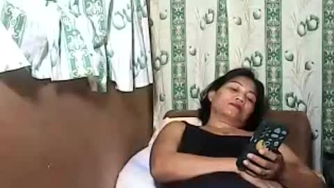 betty_83 online show from August 13, 2:20 pm